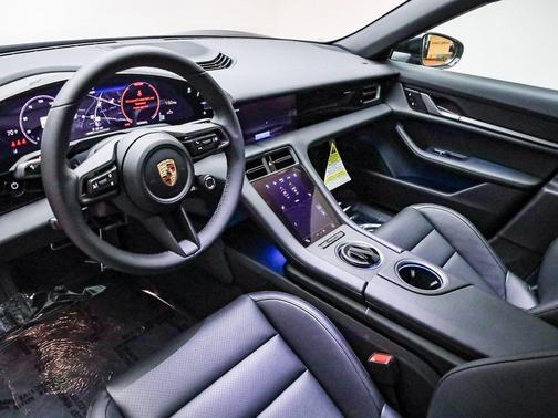 2026 Porsche Taycan 