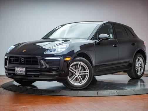 2024 Porsche Macan Base
