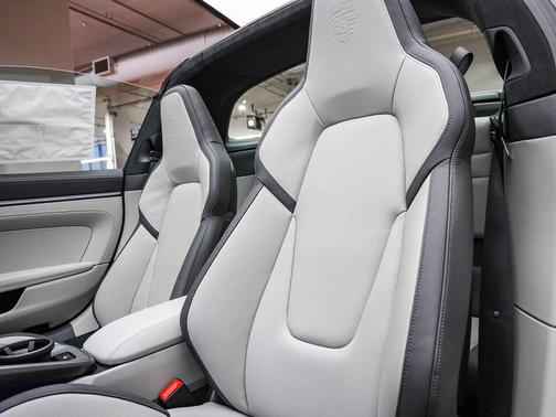 2026 Porsche 911 Targa 4S