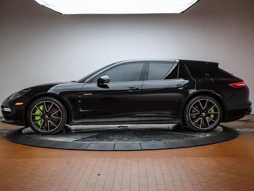 2018 Porsche Panamera Turbo