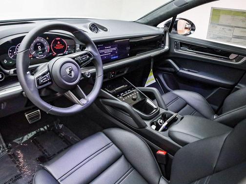 2026 Porsche Cayenne Cayenne Turbo E-Hybrid