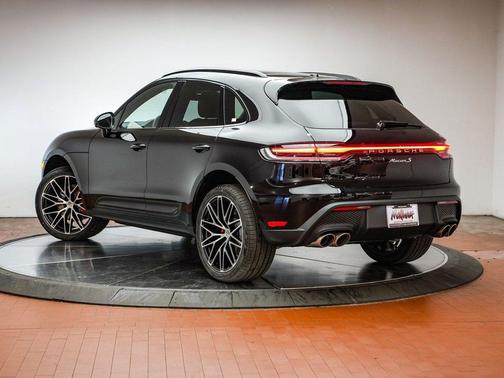 2026 Porsche Macan S