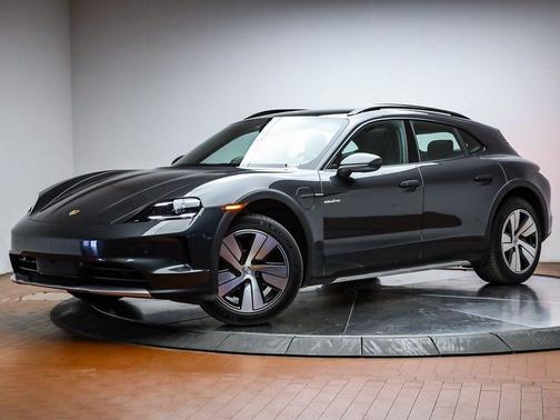 2025 Porsche Taycan 4