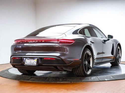 2020 Porsche Taycan 4S