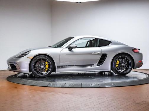 2021 Porsche 718 Cayman T