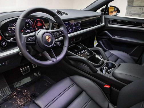 2026 Porsche Cayenne S