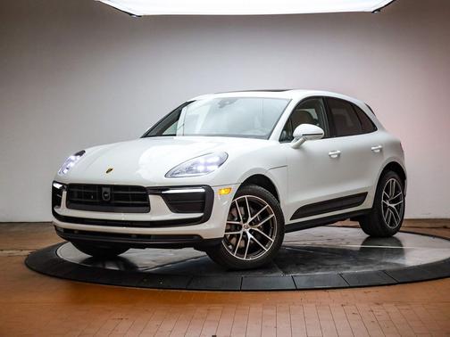 2026 Porsche Macan 