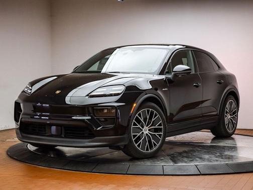 2026 Porsche Macan 