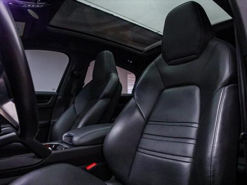 2023 Porsche Cayenne S