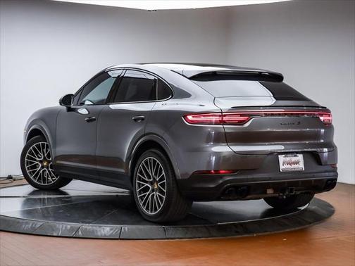 2023 Porsche Cayenne S