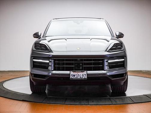 2024 Porsche Cayenne AWD
