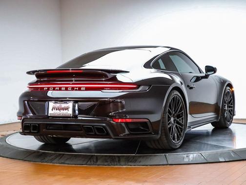 2022 Porsche 911 Turbo