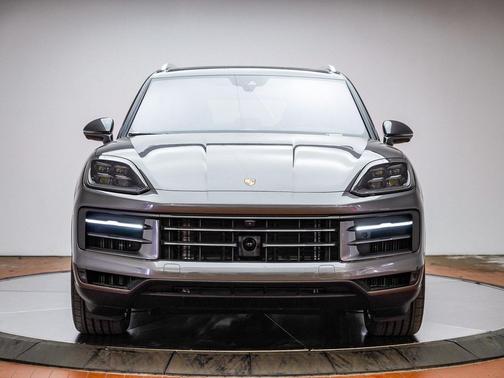 2025 Porsche Cayenne E-Hybrid