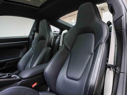 2024 Porsche 911 Carrera S