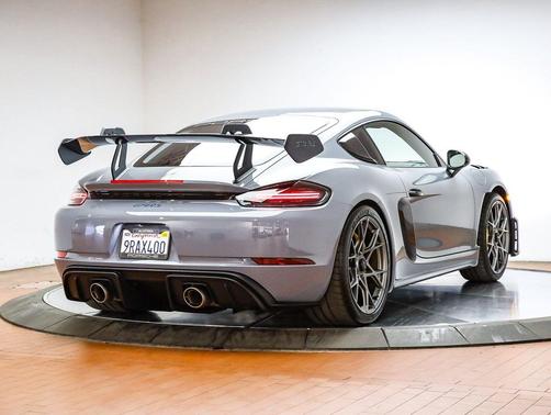 2024 Porsche 718 Cayman GT4 RS