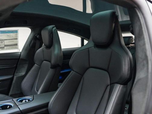 2026 Porsche Taycan GTS