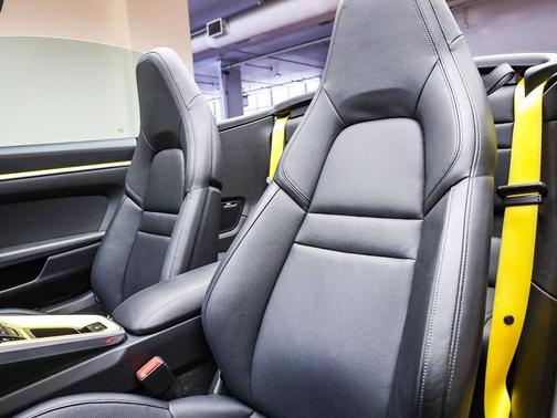 2023 Porsche 911 Carrera