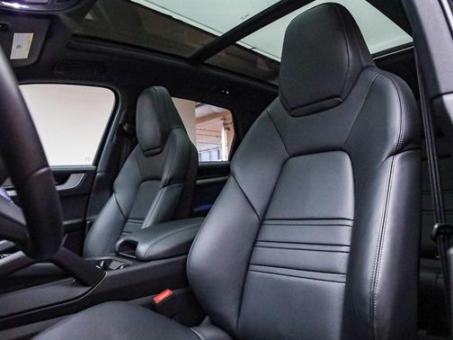 2025 Porsche Cayenne Cayenne
