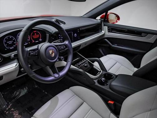 2025 Porsche Cayenne