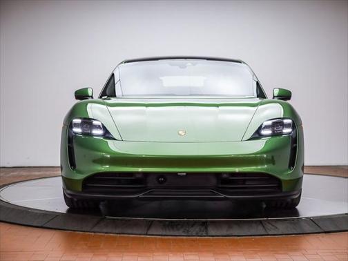 2022 Porsche Taycan RWD