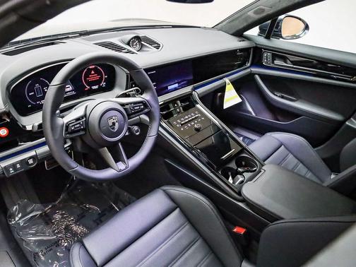 2026 Porsche Panamera Turbo S