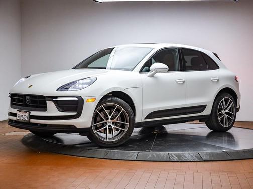 2023 Porsche Macan 