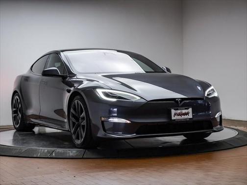 2022 Tesla Model S Plaid
