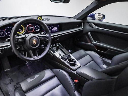 2024 Porsche 911 Carrera