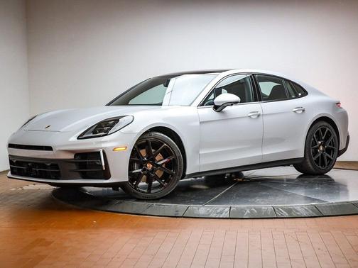 2026 Porsche Panamera 