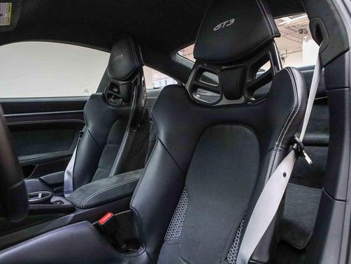 2024 Porsche 911 GT3
