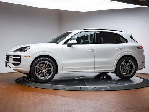 2025 Porsche Cayenne Cayenne