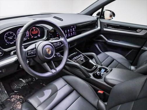 2025 Porsche Cayenne