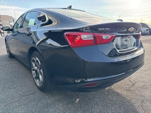2024 Chevrolet Malibu LT W/1LT
