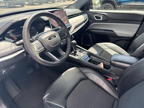 Hydro Blue Pearlcoat 2024 Jeep Compass LATITUDE