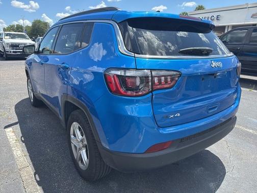 Hydro Blue Pearlcoat 2024 Jeep Compass LATITUDE