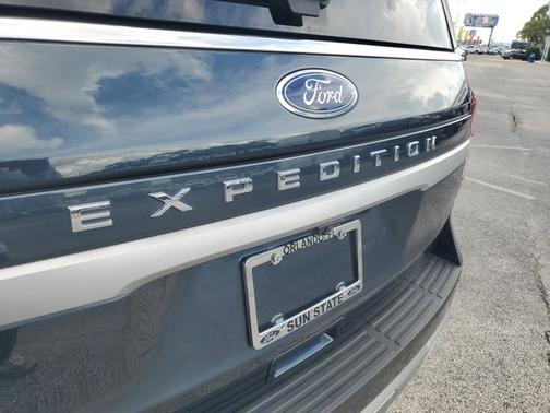 2022 Ford Expedition XLT