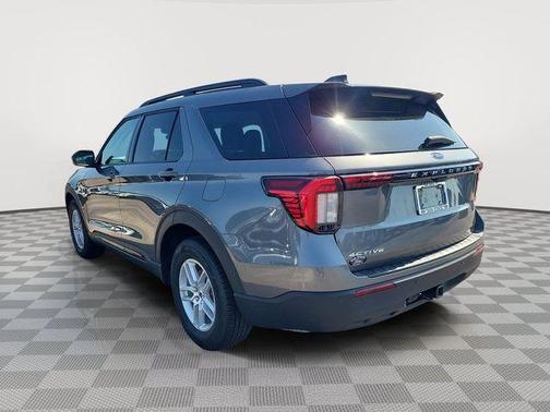 Carbonized Gray 2026 Ford Explorer Active