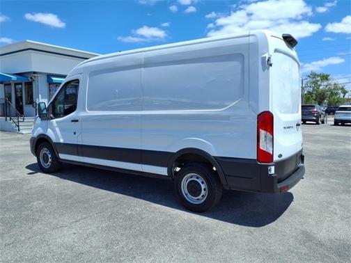 2023 Ford Transit-250 BASE