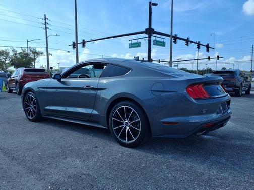 2021 Ford Mustang ECOBOOST
