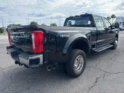 AGATE BLACK 2023 Ford F-350 XL