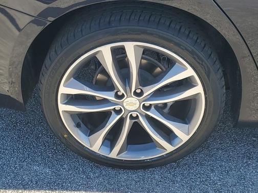 2023 Chevrolet Malibu LT W/1LT