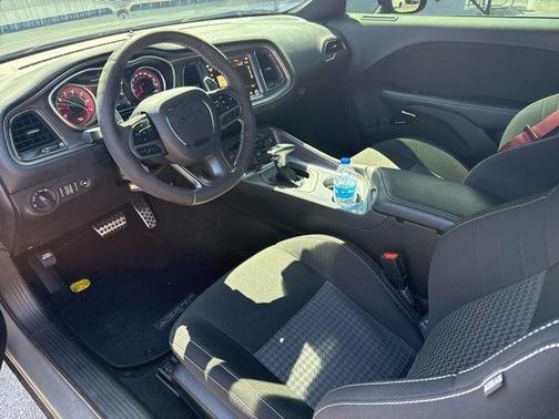 Pitch Black Clearcoat 2023 Dodge Challenger SRT Hellcat