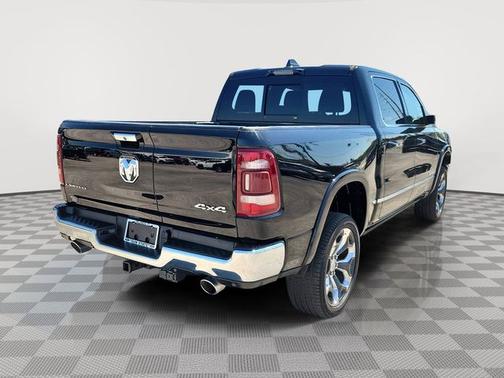 Diamond Black 2022 RAM 1500 LIMITED