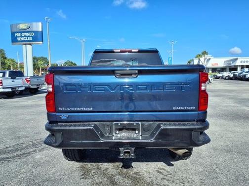2022 Chevrolet Silverado 2500 CUSTOM