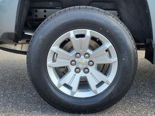 Satin Steel Metallic 2019 Chevrolet Colorado LT