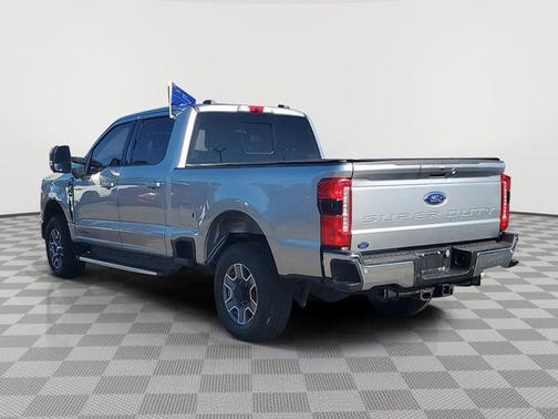 2023 Ford F-350 LARIAT SUPER DUTY
