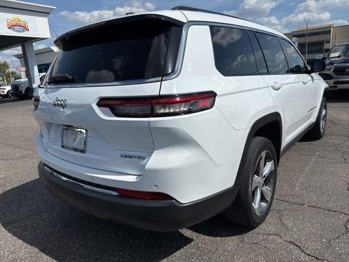 Bright White Clearcoat 2021 Jeep Grand Cherokee LIMITED