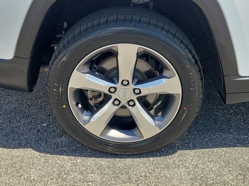 Bright White Clearcoat 2021 Jeep Grand Cherokee LIMITED