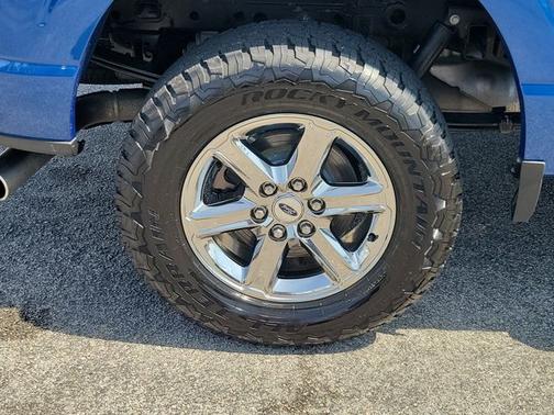 ATLAS BLUE METALLIC 2024 Ford F-150 XLT