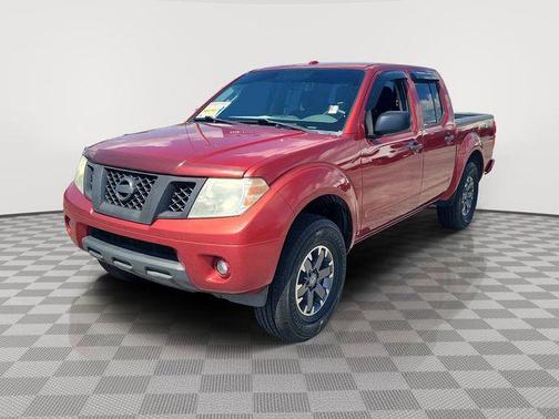 Lava Red 2015 Nissan Frontier Desert Runner
